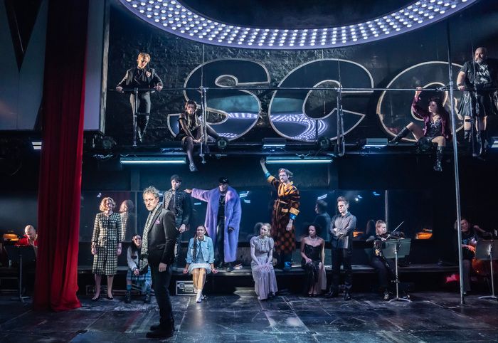 Photos: NATASHA, PIERRE, AND THE GREAT COMET OF 1812 Makes its UK Premiere — photo 9 of 15