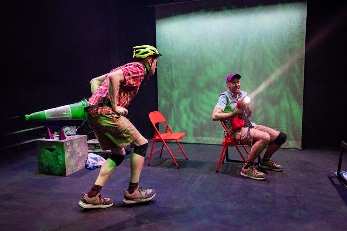 Photos: HOLD ONTO YOUR BUTTS At Arcola Theatre — photo 10 of 12