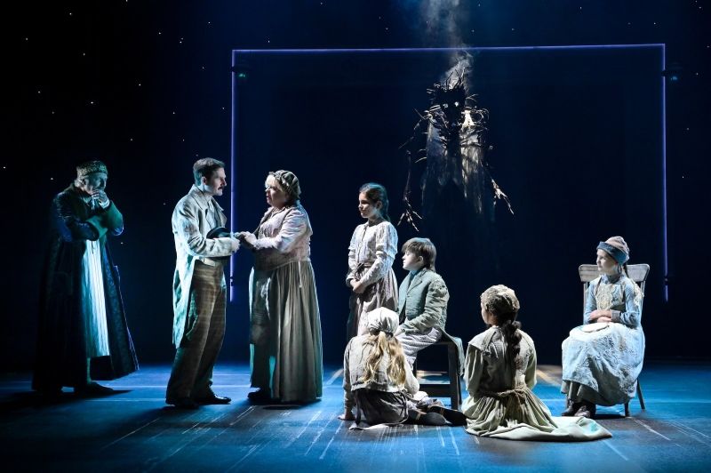 Review: A WHYNOT CHRISTMAS CAROL at American Conservatory Theatre Image
