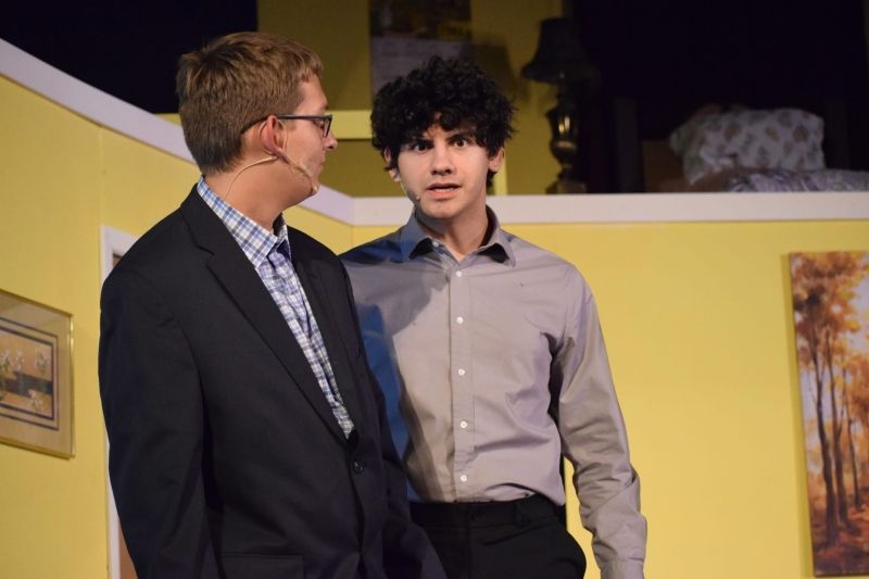 Review: SILVER BELLES at The Royal Theatre Review: SILVER BELLES at The Royal Theatre Image