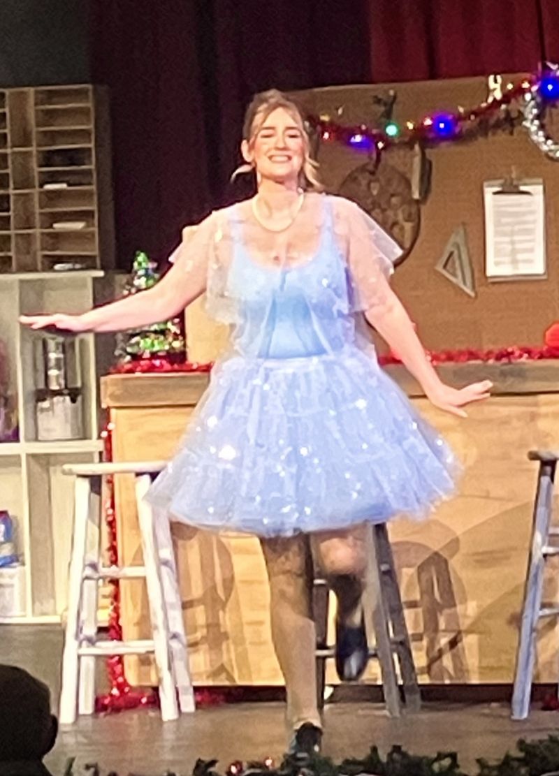 Review: WINTER WONDERETTES at The Pocket Community Theatre Review: WINTER WONDERETTES at The Pocket Community Theatre Image