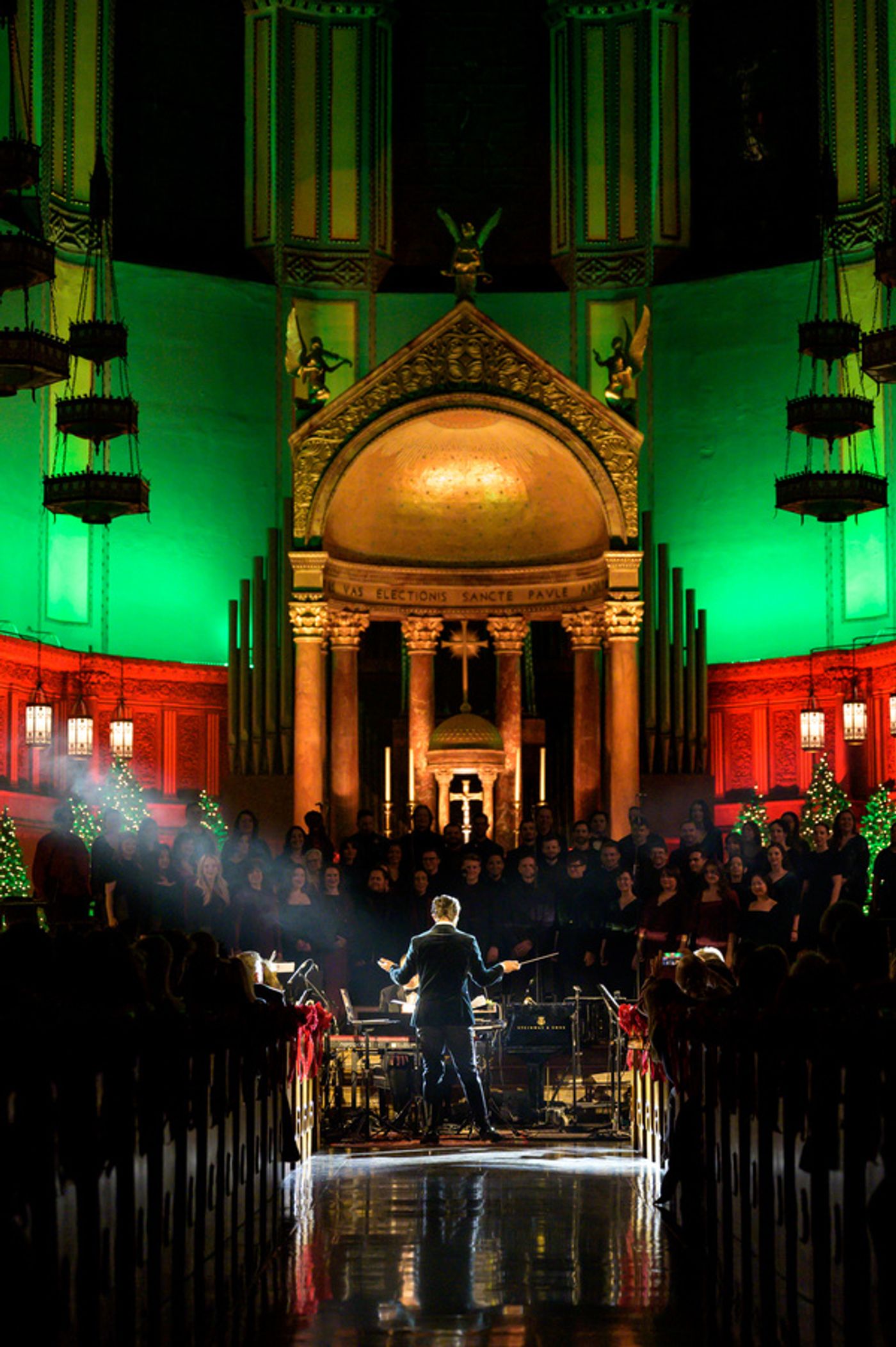 Photos: Eden Espinosa, Christopher Fitzgerald and More Take The Stage in CHRISTMAS TIME IN THE CITY  Image