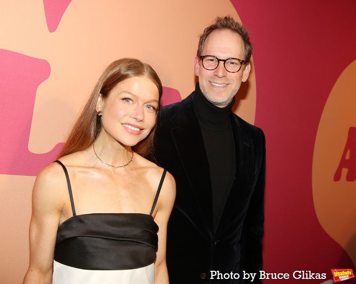 Photos: ALL IN: COMEDY ABOUT LOVE Cast Walks the Red Carpet at Gala Night — photo 16 of 18