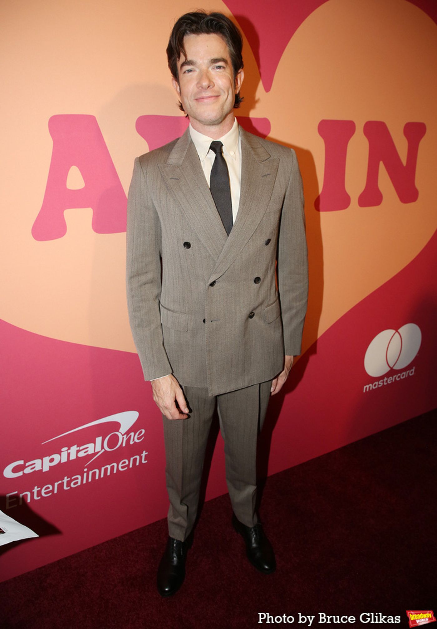 Photos: ALL IN: COMEDY ABOUT LOVE Cast Walks the Red Carpet at Gala Night  Image