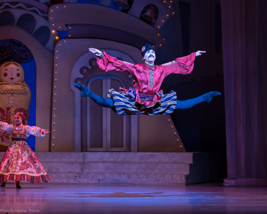 Photos: Nashville Ballet Presents NASHVILLE’S NUTCRACKER Image