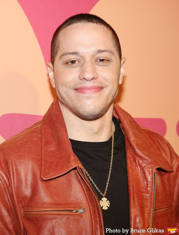 Photos: On the Red Carpet at ALL IN: COMEDY ABOUT LOVE Gala Night — photo 12 of 55