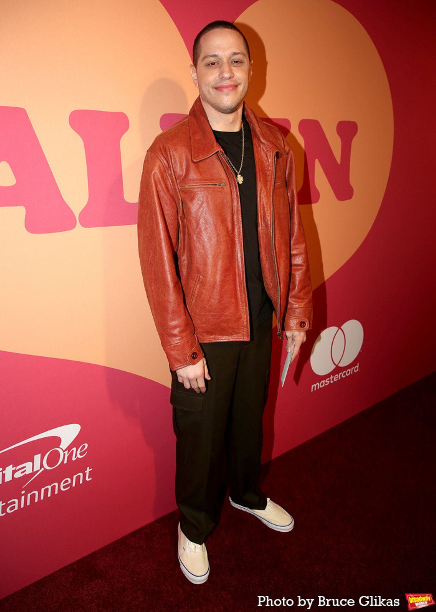 Photos: On the Red Carpet at ALL IN: COMEDY ABOUT LOVE Gala Night  Image