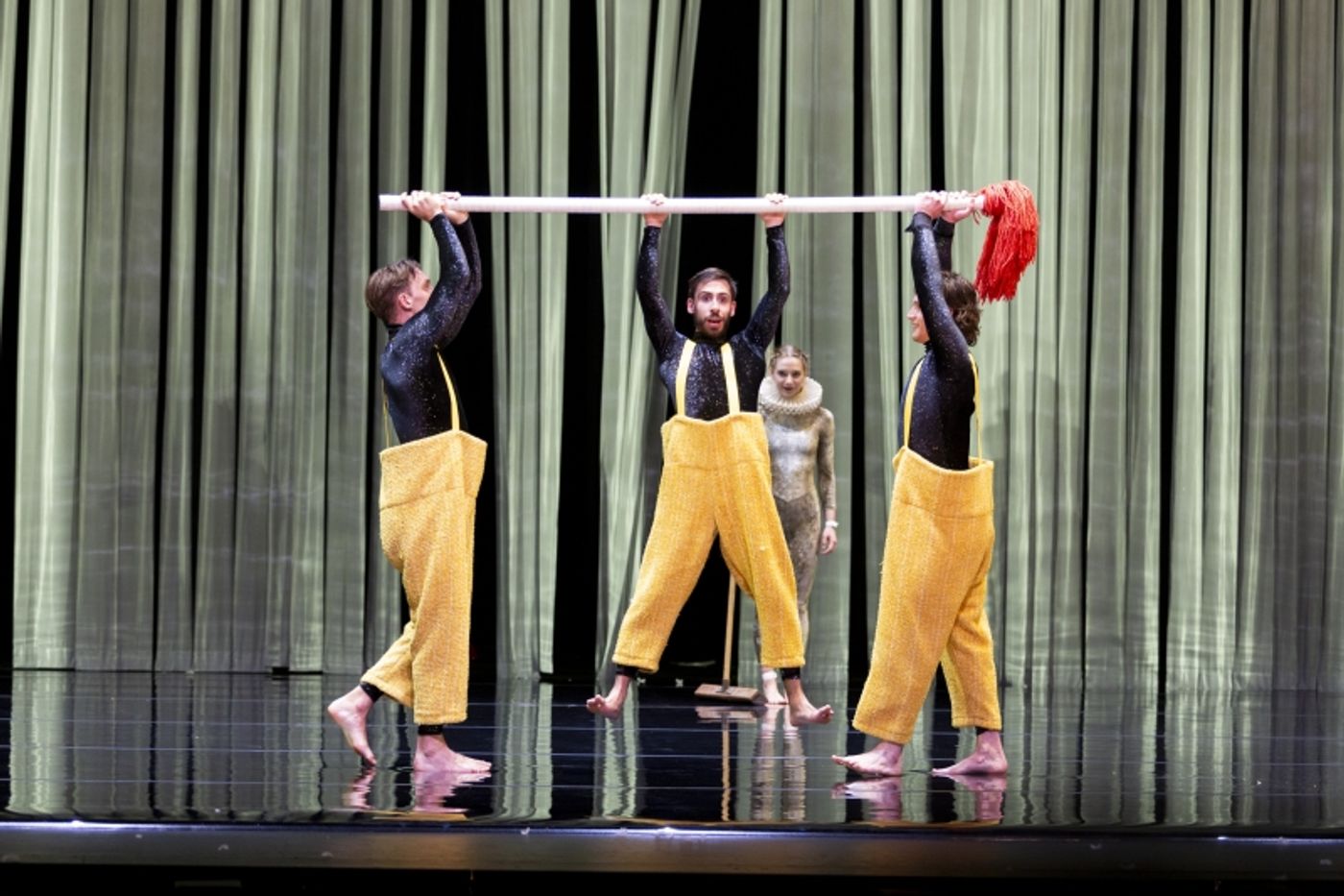 Review: DUCK POND, Southbank Centre Review: DUCK POND, Southbank Centre Image