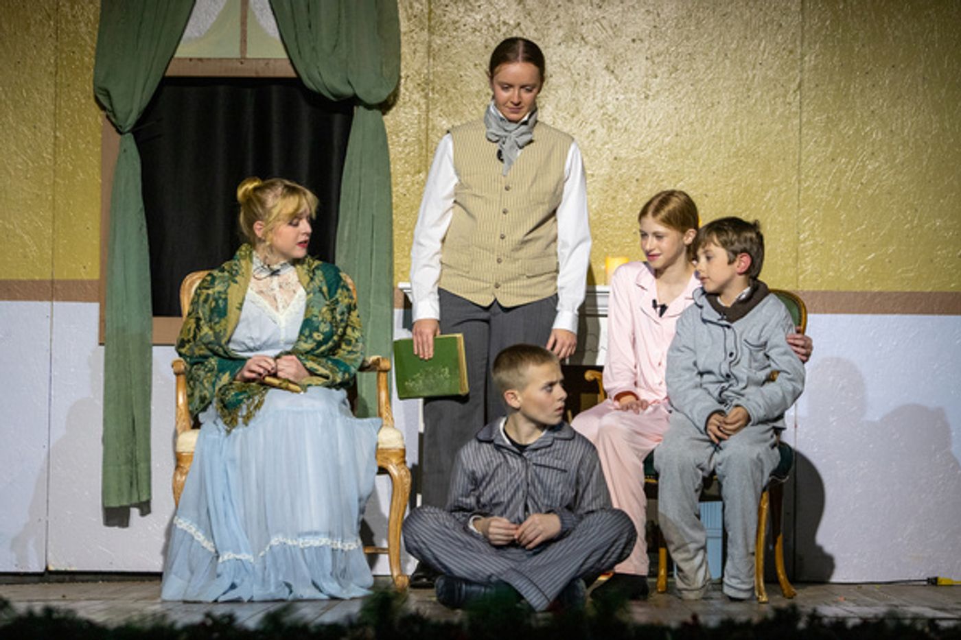 Photos: A CHRISTMAS CAROL at Victoria Players Children’s Theater Photos: A CHRISTMAS CAROL at Victoria Players Children’s Theater Image