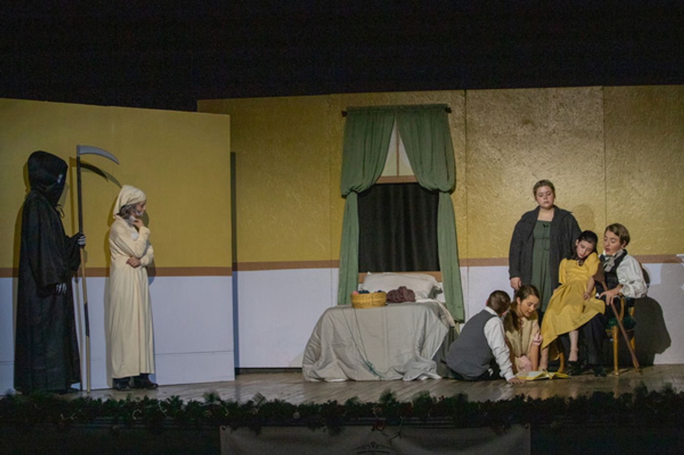 Photos: A CHRISTMAS CAROL at Victoria Players Children’s Theater Photos: A CHRISTMAS CAROL at Victoria Players Children’s Theater Image