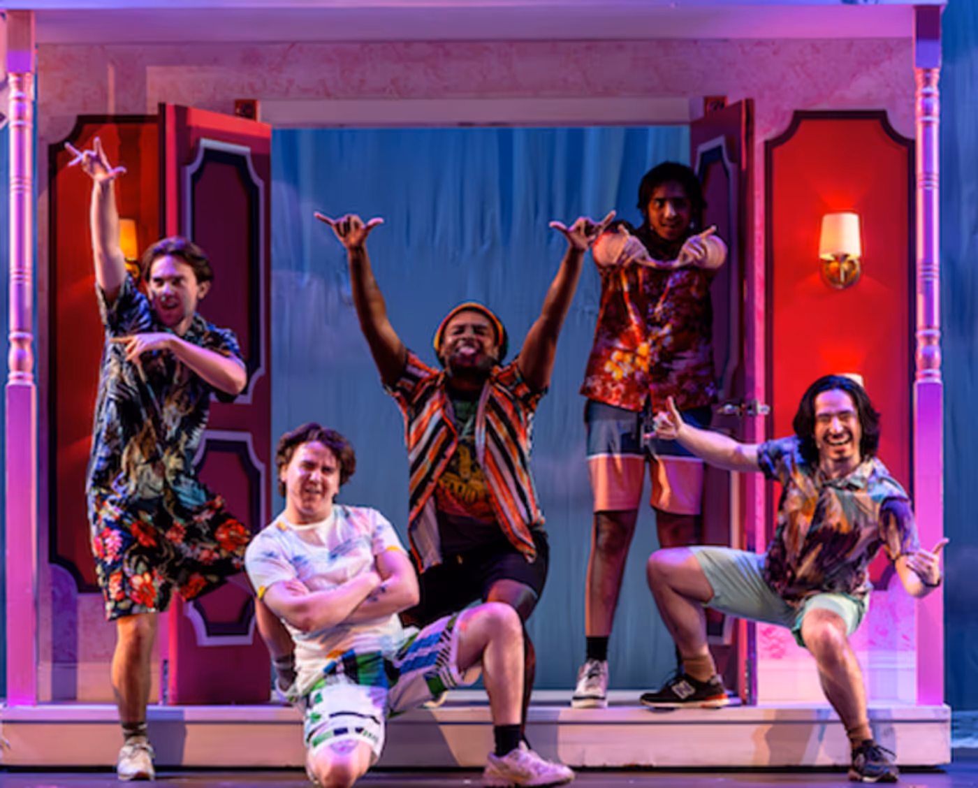 Photos: LEGALLY BLONDE: THE MUSICAL At Music Theater Works Photos: LEGALLY BLONDE: THE MUSICAL At Music Theater Works Image