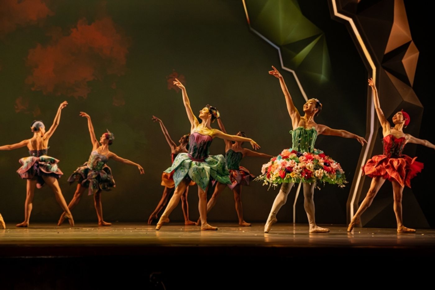 Review: THE SNOW QUEEN at Wroclaw Opera  Image