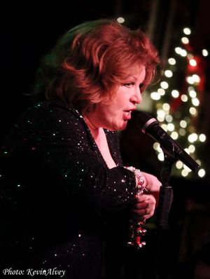 Klea Blackhurst Photo