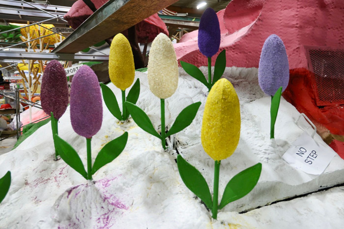 Photos: WICKED Float Comes to Pasadena's Rose Parade  Image