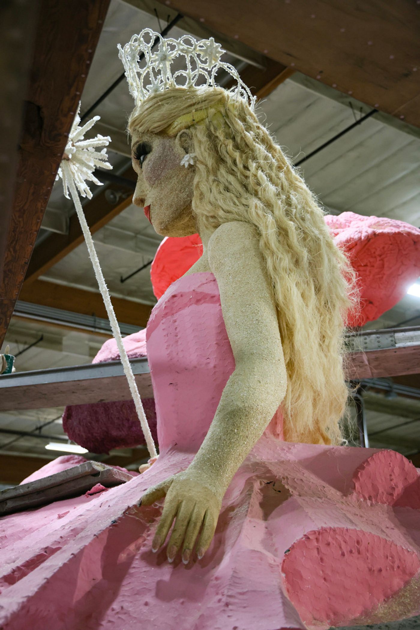 Photos: WICKED Float Comes to Pasadena's Rose Parade  Image