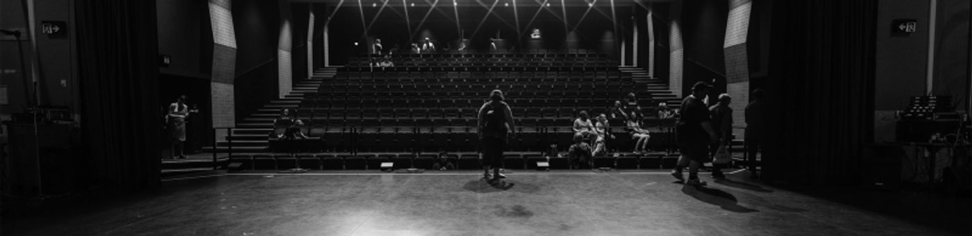 Los teatros de Barcelona registran su récord histórico de espectadores en 2024 Los teatros de Barcelona registran su récord histórico de espectadores en 2024 Image