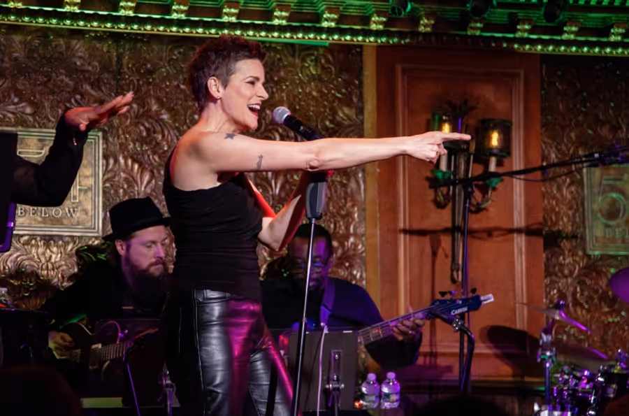 Review: 54 Below Crowd Has Amazing NEW YEAR'S EVE WITH JENN COLELLA Image