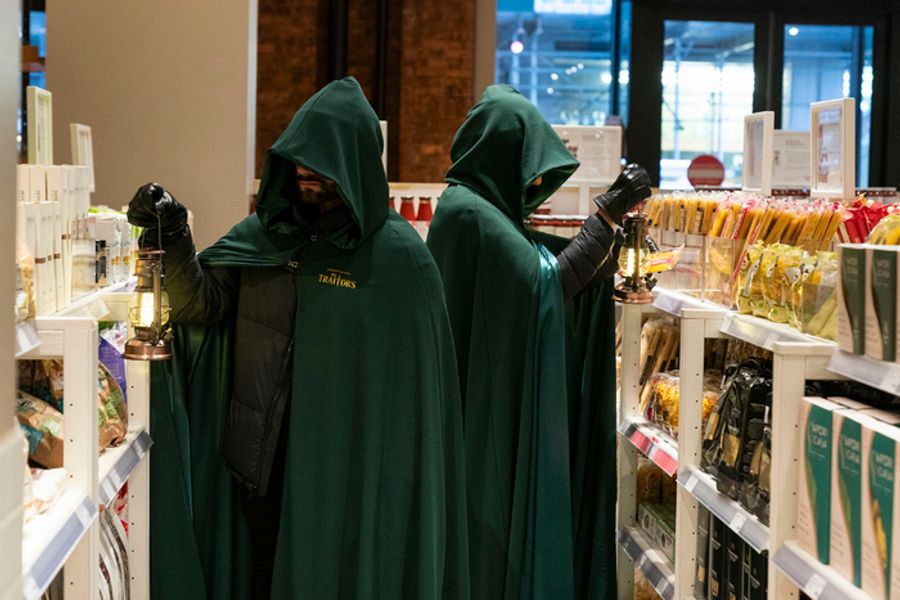 Photos: Alan Cumming & THE TRAITORS Take Over NYC to Celebrate Season 3 Image