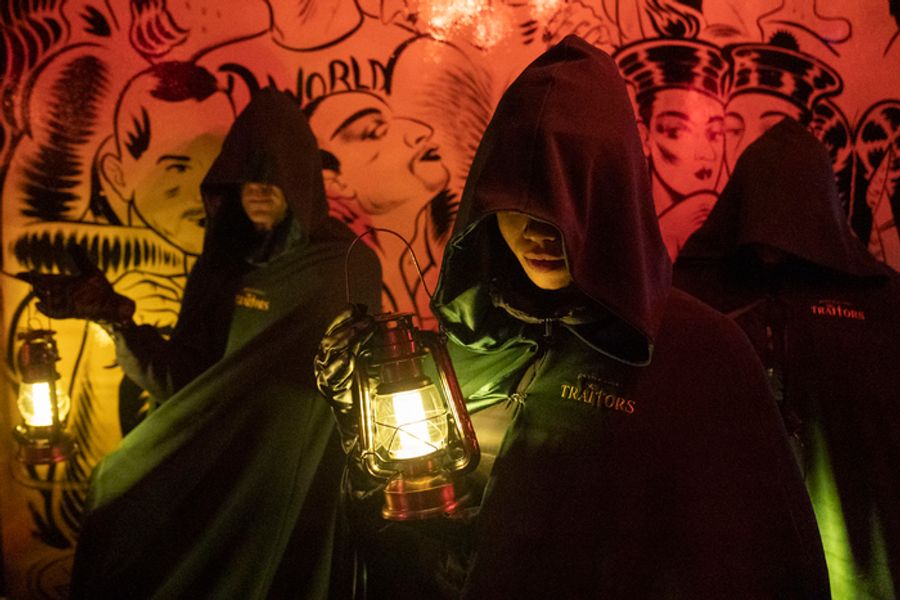 Photos: Alan Cumming & THE TRAITORS Take Over NYC to Celebrate Season 3 Image