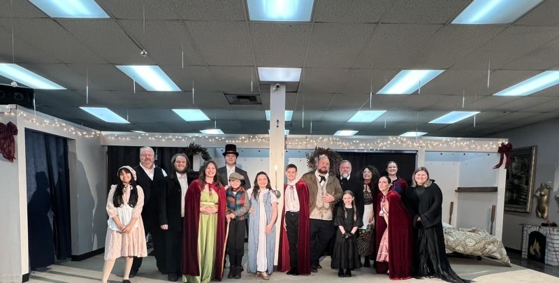 Review: CHRISTMAS CAROL: A GHOST STORY at The HeARTh in Russellville Review: CHRISTMAS CAROL: A GHOST STORY at The HeARTh in Russellville Image