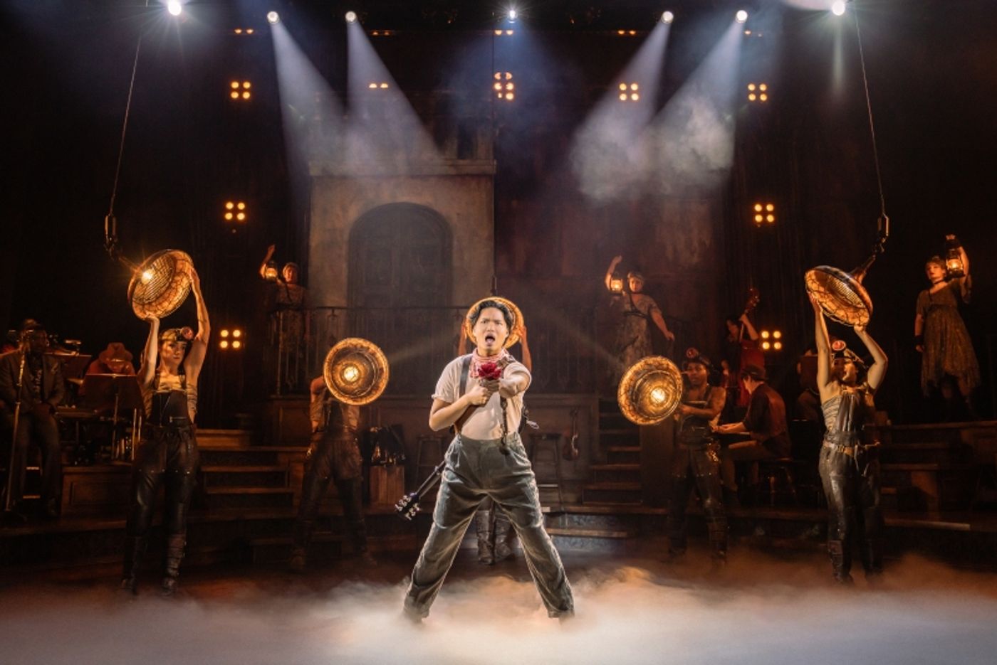 Review: HADESTOWN at Majestic Theatre Review: HADESTOWN at Majestic Theatre Image