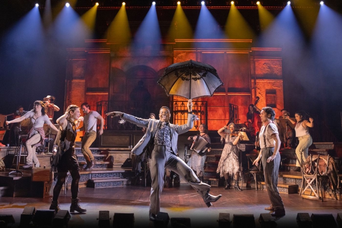 Review: HADESTOWN at Majestic Theatre Review: HADESTOWN at Majestic Theatre Image