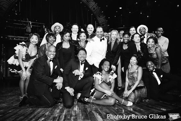 Cast of A Wonderful World and Vanessa Williams Photo
