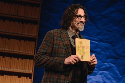 Gary Gulman  Photo