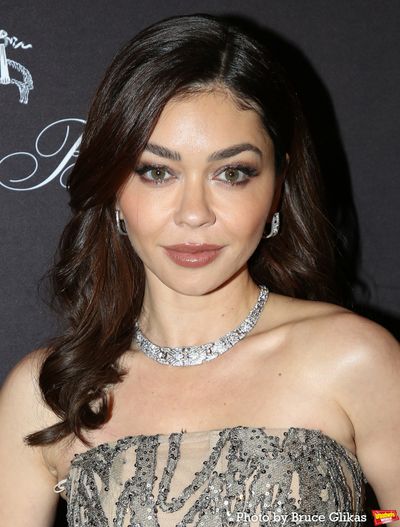 Sarah Hyland Photo