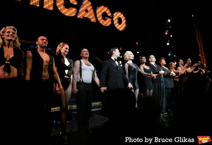 Photos: Erika Jayne Returns to CHICAGO on Broadway — photo 17 of 36
