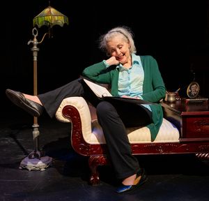 Mary Beth Peil Photo