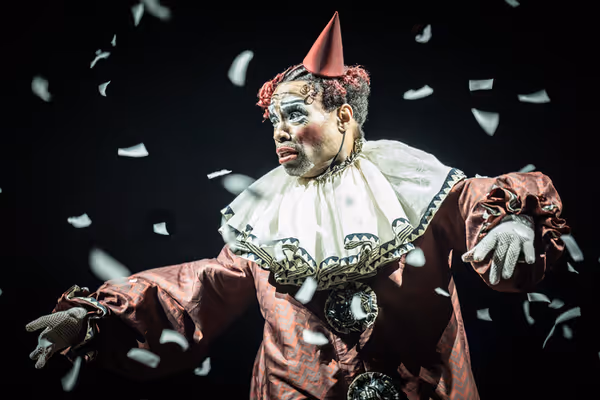 Billy Porter Photo