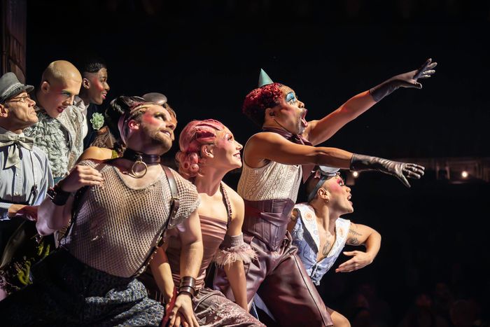 Photos: Billy Porter and Marisha Wallace in CABARET in London — photo 10 of 12