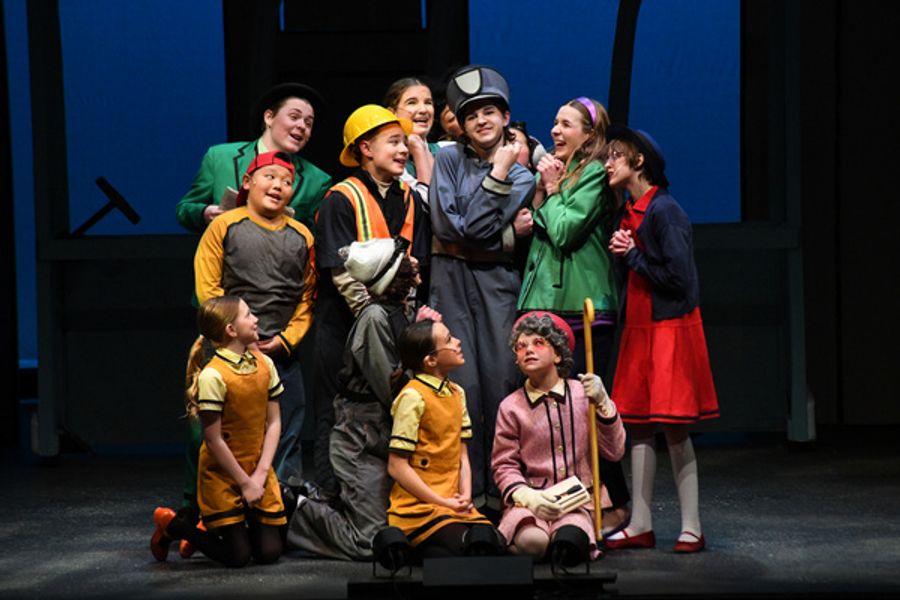 Photos: DON'T LET THE PIGEON DRIVE THE BUS! at Stages Theatre Company Image