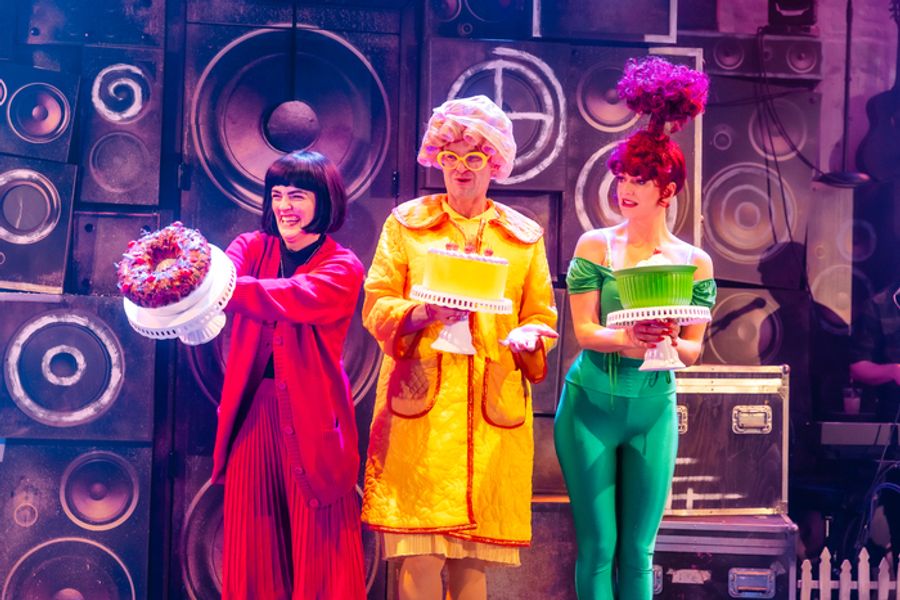 Photos: SCISSORHANDZ: A Musical Reinvented Gets UK Premiere At Southwark Playhouse Image
