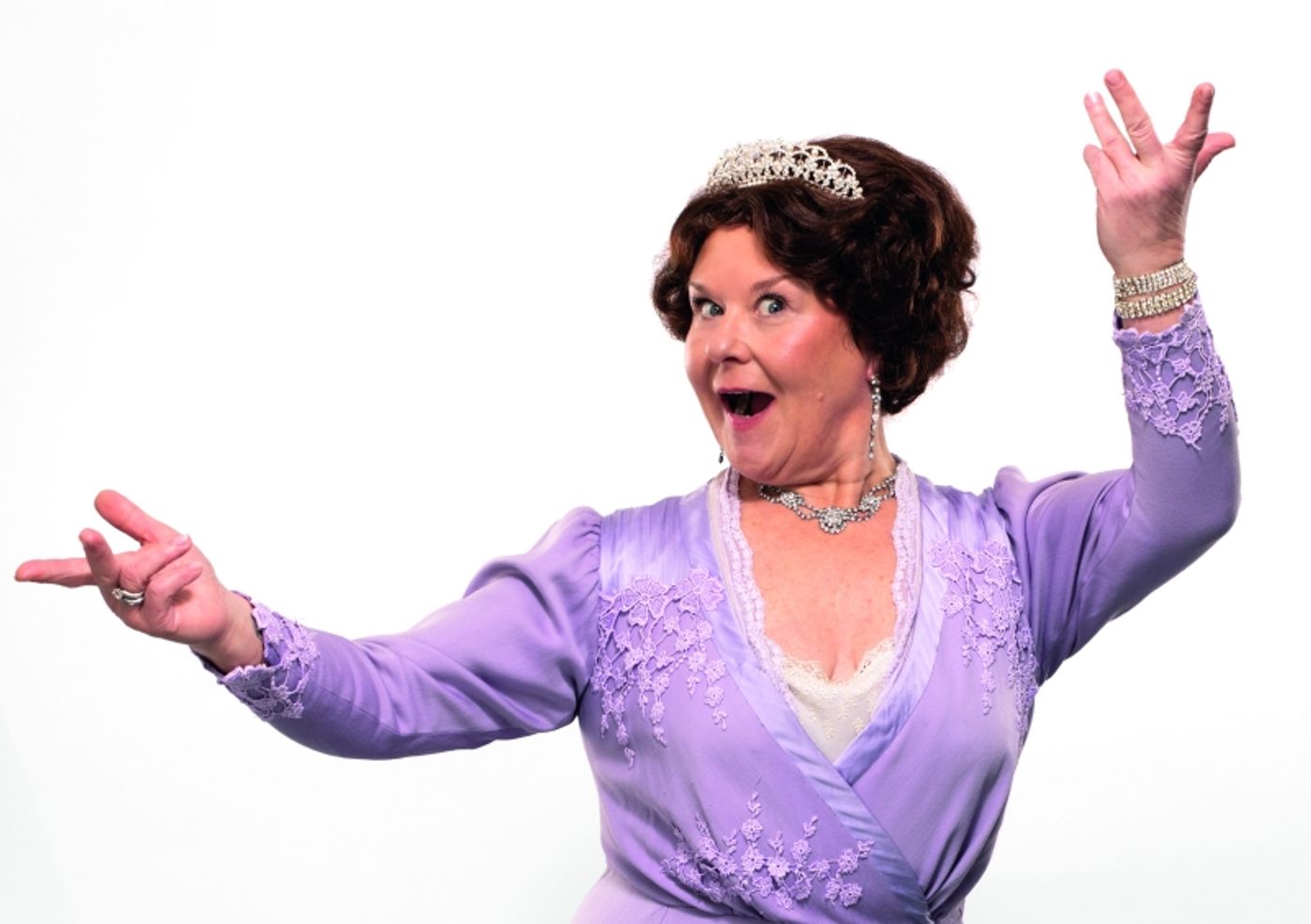Interview: 'There's Something About Northern Audiences': Actor Wendi Peters on GLORIOUS! at The Hope Mill Theatre  Image
