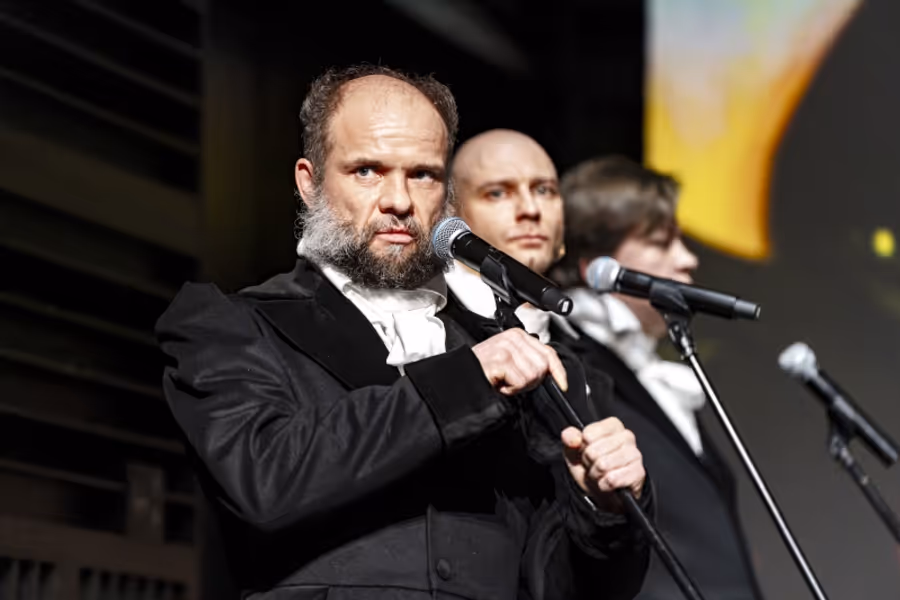 Review: FOREPLAY at Capitol Musical Theatre, Wroclaw Image