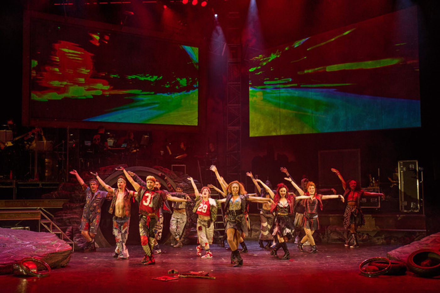 Photos: BAT OUT OF HELL Launches UK Tour  Image