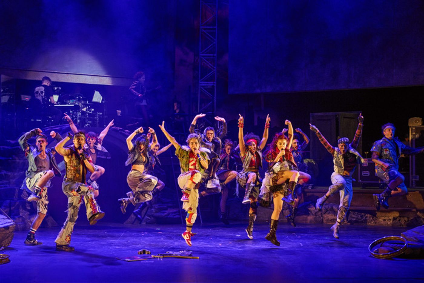 Photos: BAT OUT OF HELL Launches UK Tour  Image