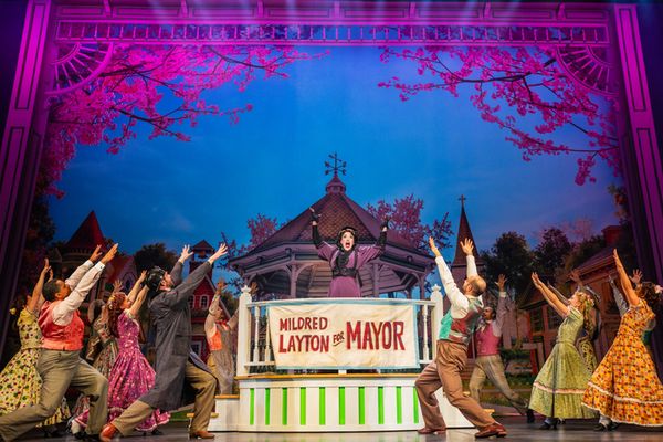 Emily Skinner and the Cast of Schmigadoon! Photo