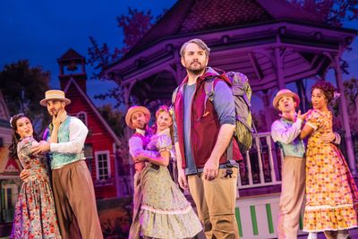 Alex Brightman and the Cast of Schmigadoon! Photo