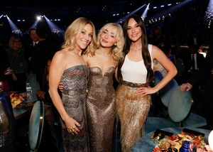 Sheryl Crow, Sabrina Carpenter and Kasey Musgraves @ BroadwayWorld Sheryl Crow, Sabrina Carpenter and Kasey Musgraves Photo