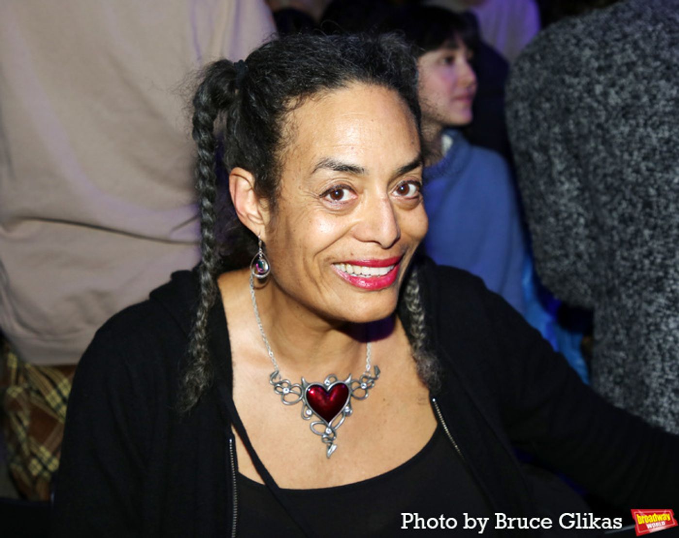 Photos: DEAR EVERYTHING Climate Control Benefit Performance  Image