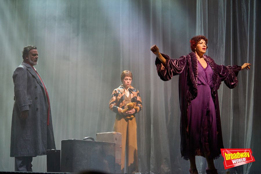 PHOTOS: GYPSY se presenta en el Teatro Apolo de Madrid  Image