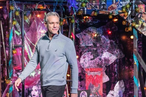 Adam Pascal Photo