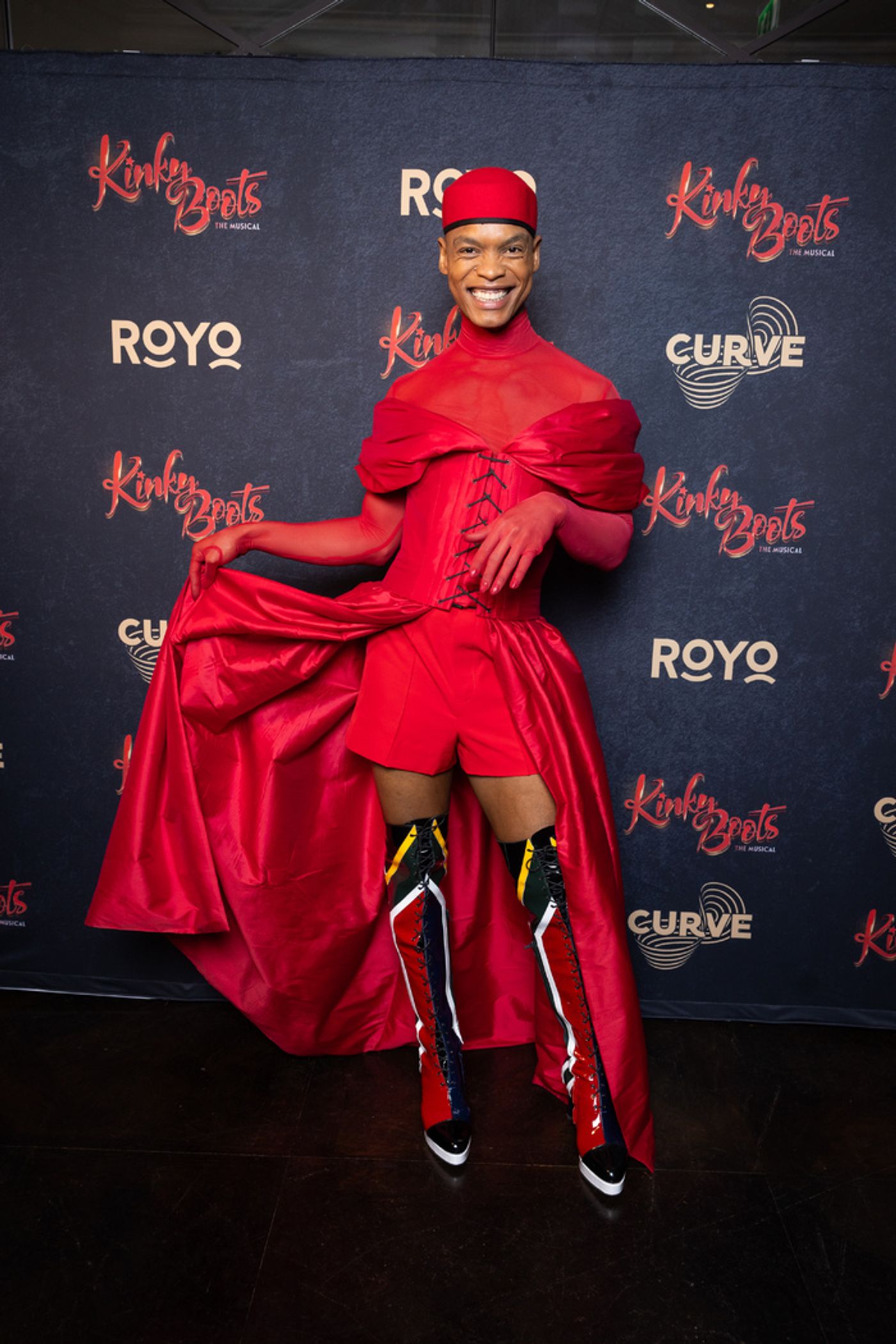 Photos: Cyndi Lauper and More Attend KINKY BOOTS UK Tour Gala Night  Image