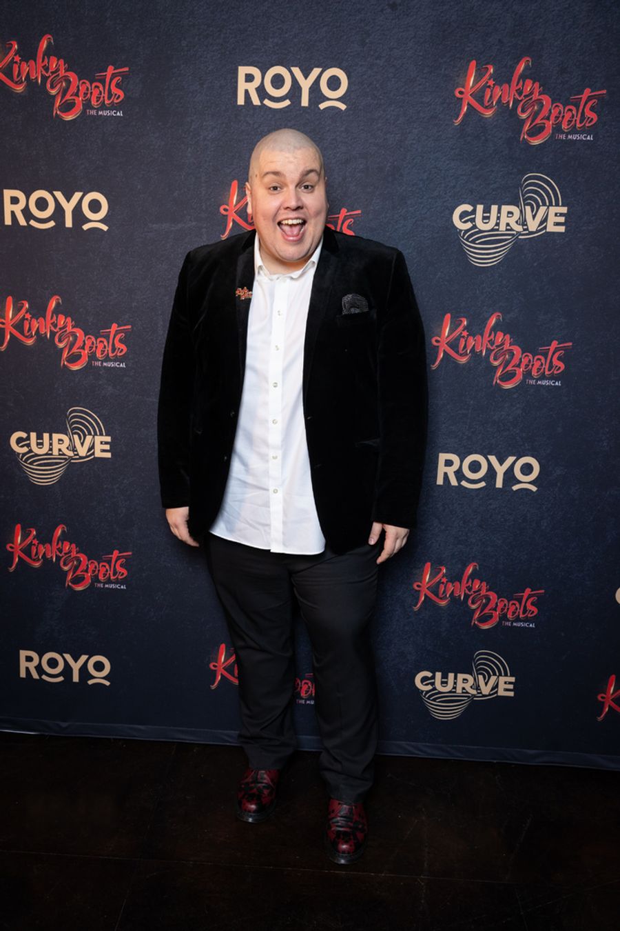 Photos: Cyndi Lauper and More Attend KINKY BOOTS UK Tour Gala Night Image