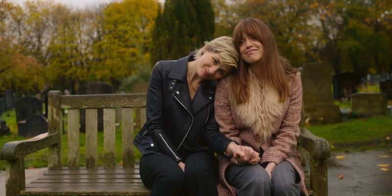 Photos/Video: Jodie Whittaker in TOXIC TOWN Trailer and First-Look Photos — photo 6 of 12