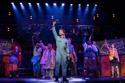 ENCORES!
URINETOWN
Feb 5 – 16, 2025

Music and Lyrics by Mark Hollmann 
Book and Ly Photo