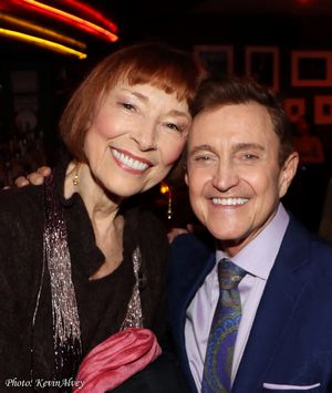 Karen Akers, Jeff Harnar @ BroadwayWorld Karen Akers, Jeff Harnar Photo